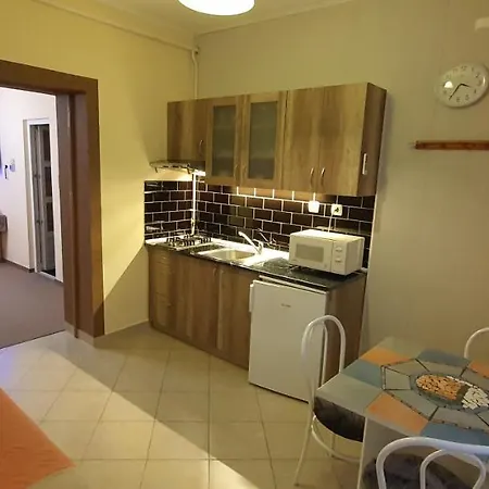Szlavi Apartman Baja Exterior foto