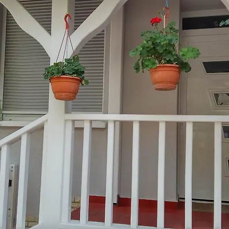 Szlavi Apartman Baja Exterior foto
