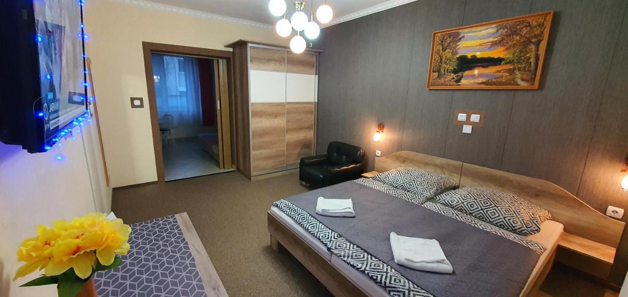 Apartment Szlavi *